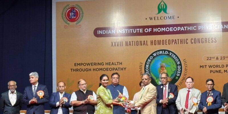 principal felicitation at IIHP CONFERANCE PUNE